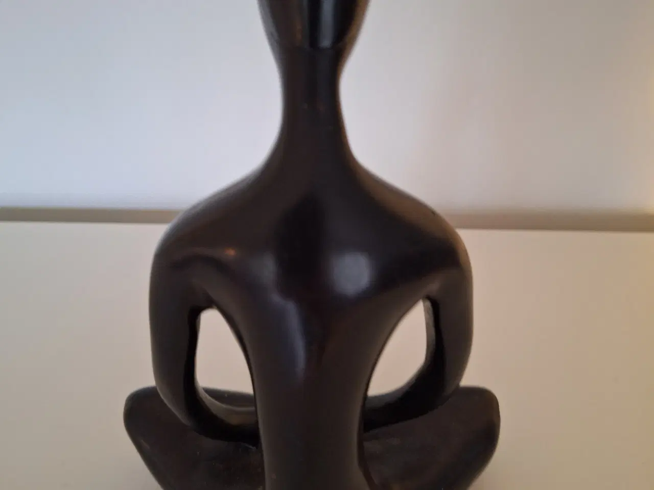 Billede 2 - Kvindefigur, enkel og flot.