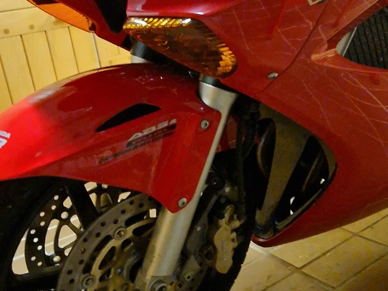 Billede 6 - Honda VFR 800 ABS kun 10500km!!