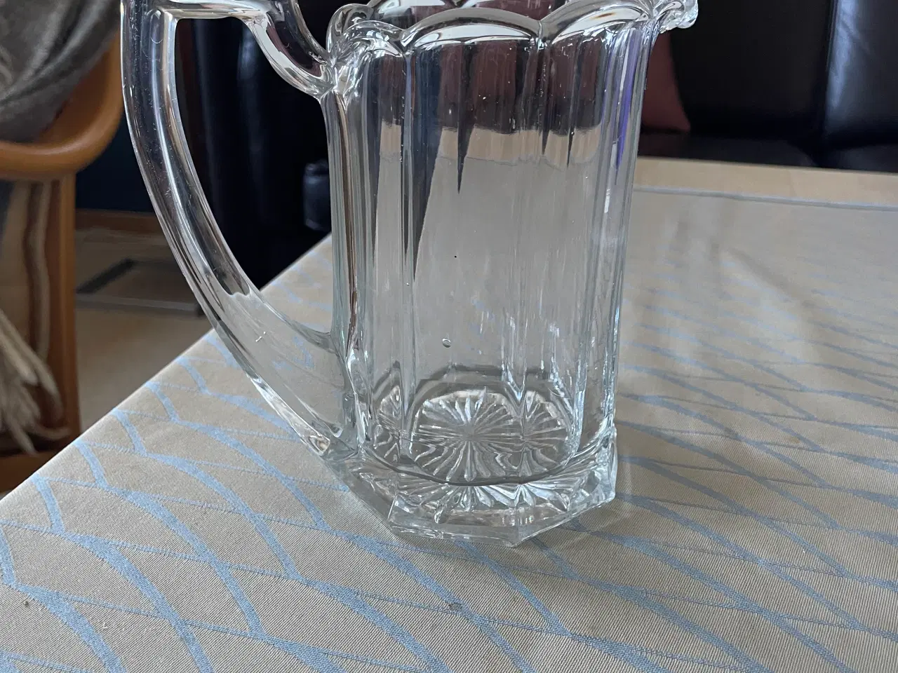 Billede 1 - Chippendale glas kande med bølget kant