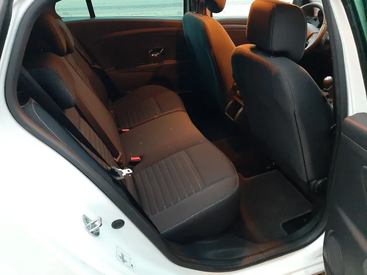 Billede 6 - Renault Megane III 1,5 dCi 110 Limited Navi Style Sport Tourer