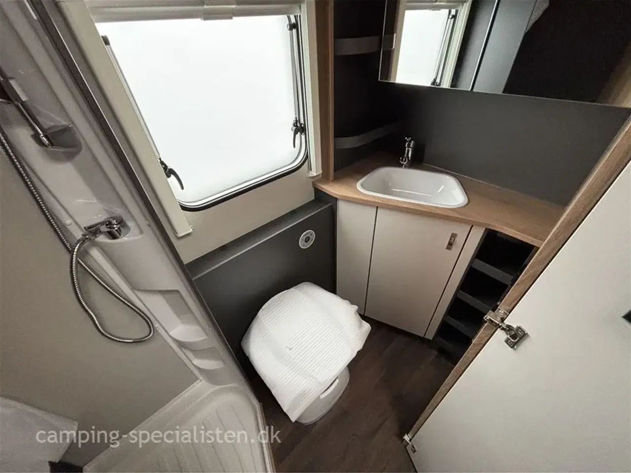 Billede 13 - 2025 - Knaus Sport 500 KD   Knaus Sport 500 KD model 2025 ses hos Camping-Specialisten
