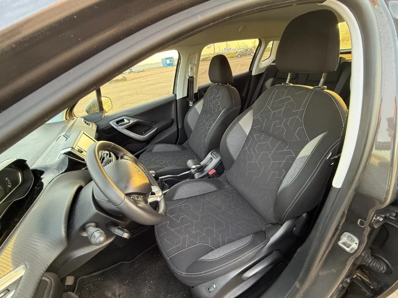 Billede 7 - Peugeot 2008 1,6 BlueHDi 100 Active