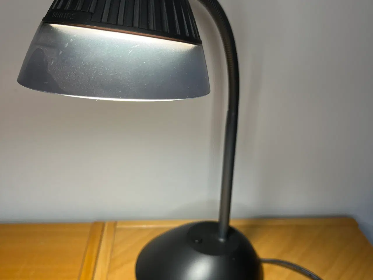 Billede 1 - Phillips skrivebordslampe.