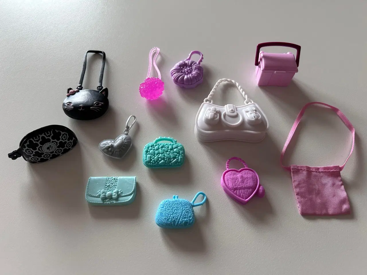 Billede 9 - 8x Barbie/dukker med 110x tilbehør og 2x heste