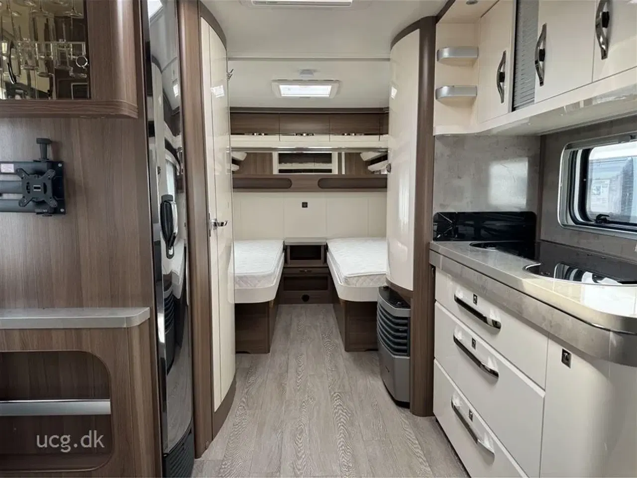 Billede 10 - 2021 - Hobby Prestige 560 LU   Prisen er inkl. klargøring, gastest, fugttest, syn og nummerplade.