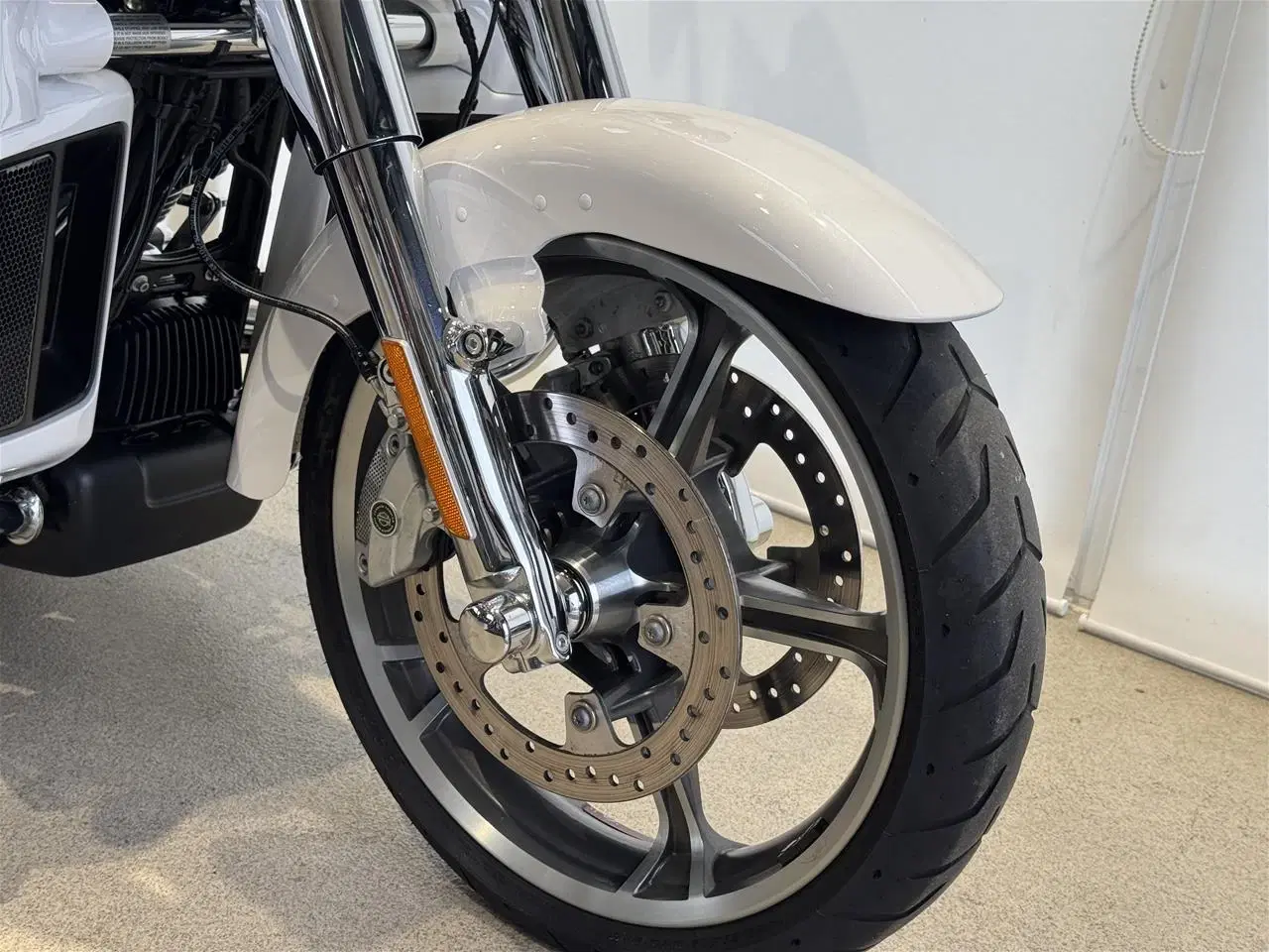 Billede 4 - Harley-Davidson FLHTCUTGSE Tri Glide Ultra CVO 117" Trike