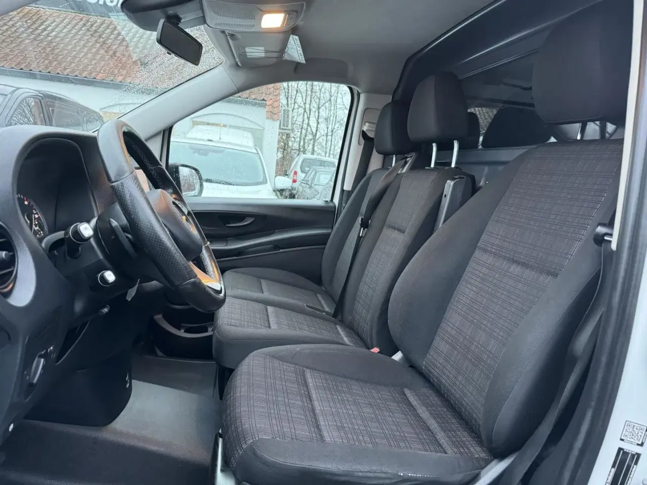 Billede 5 - Mercedes-Benz Vito 114 Lang 2,1 CDI BlueEfficiency 136HK Van Aut.