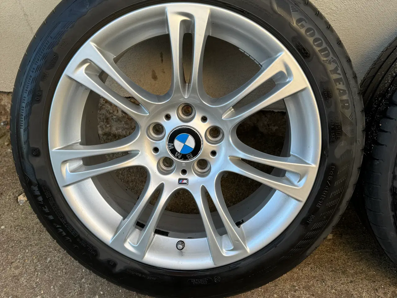Billede 2 - BMW 18 tommer M fælge