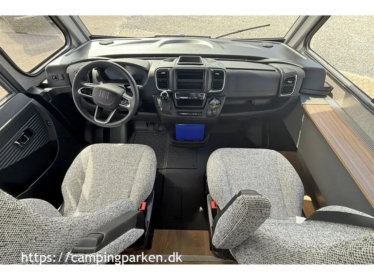 Billede 3 - 2025 - Dethleffs Trend I 7057 EB   Superflot, nyudviklet Trend, 180 hk, automatgear, L-siddegruppe, enkeltsenge