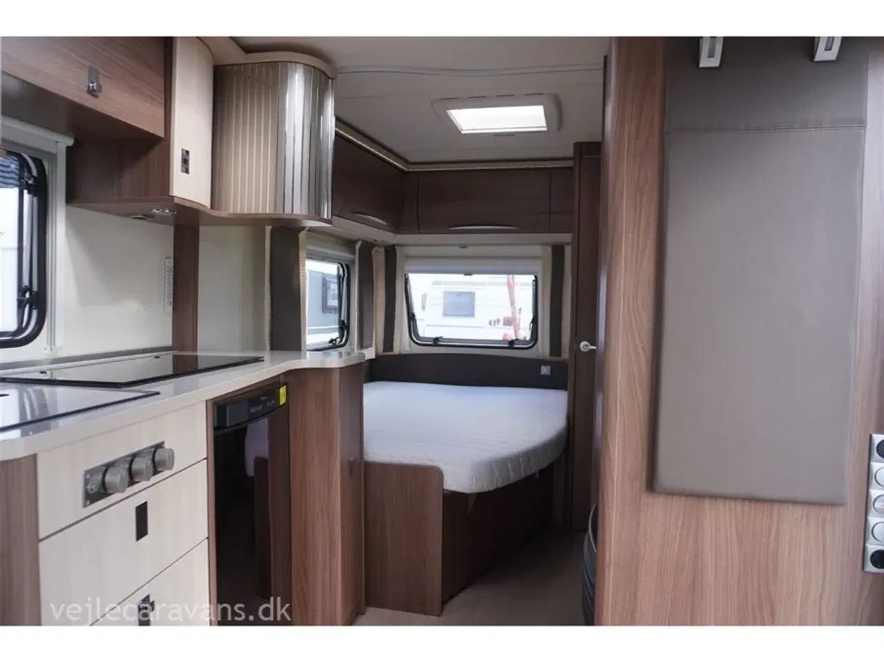 Billede 17 - 2015 - Bürstner Averso "55 YEARS" 460 TS