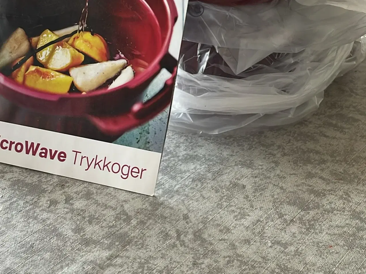 Billede 1 - Trykkoger MicroWave fra Tupperware, ubrugt