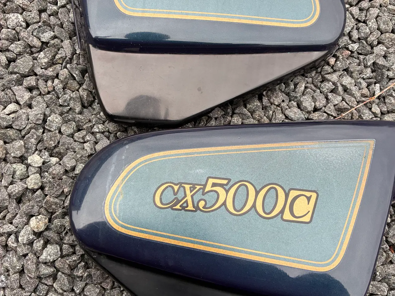 Billede 2 - Honda CX 500 sideskjolde