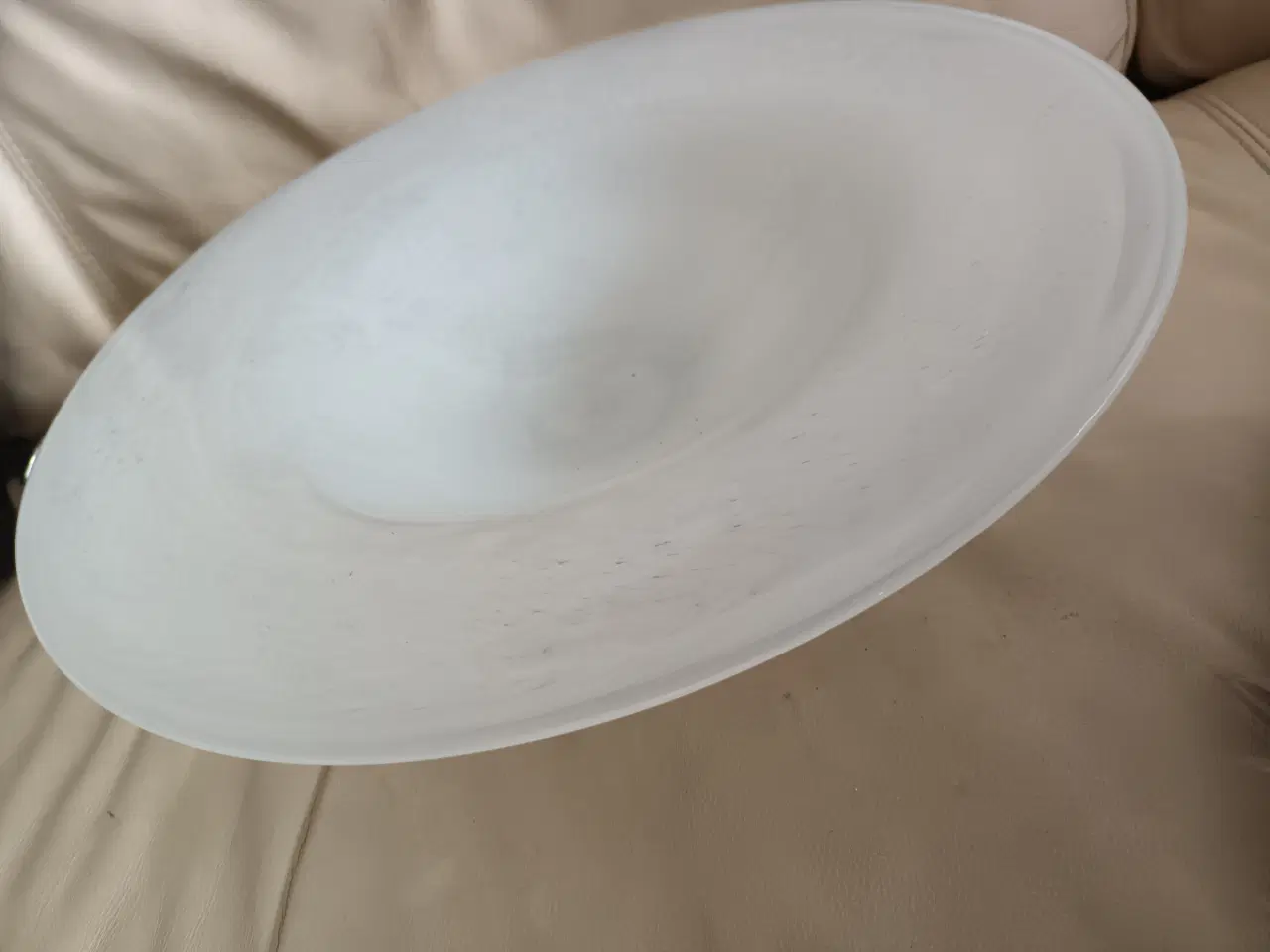 Billede 1 - STORT SMUKT HVIDT GLASFAD HOME ART 34 CM I DIAM