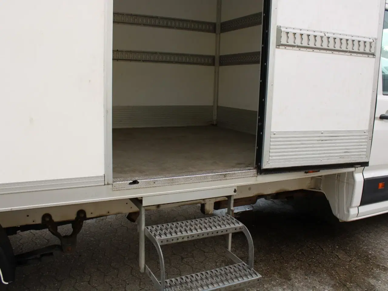 Billede 14 - VW Crafter 35 2,0 TDi 177 Alukasse m/lift aut.