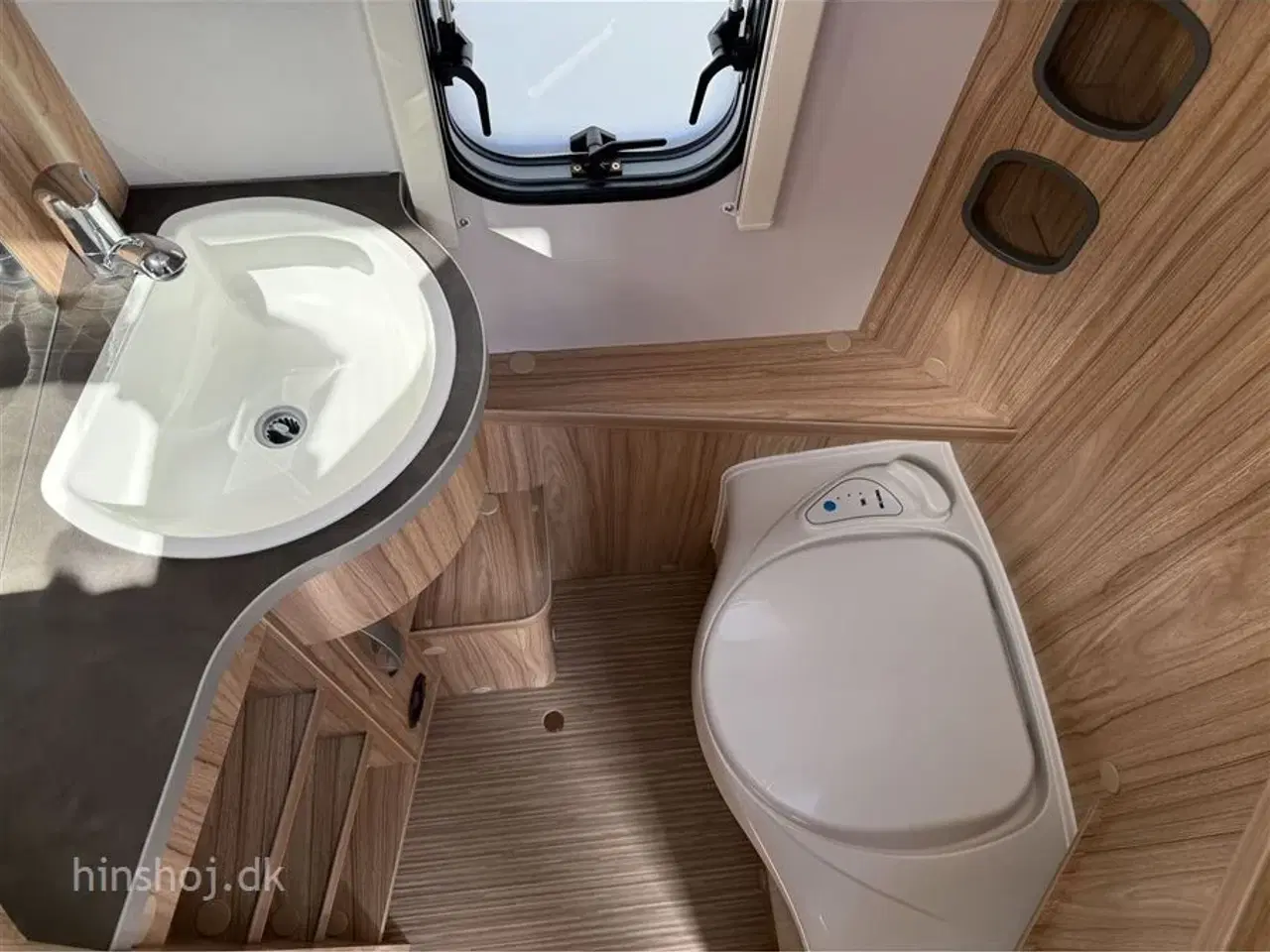 Billede 7 - 2025 - Eriba FEELING 442   Rigtig Lækker Rejsevogn med enkelsenge fra Hinshøj Caravan A/S