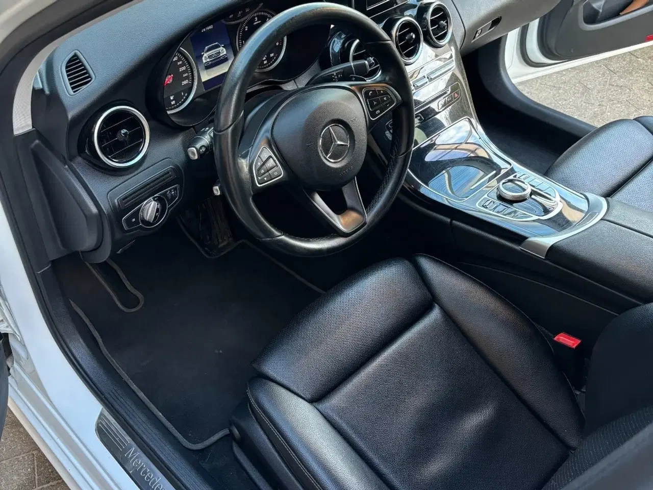 Billede 8 - Mercedes C220 d 2,2 AMG Line stc. aut.