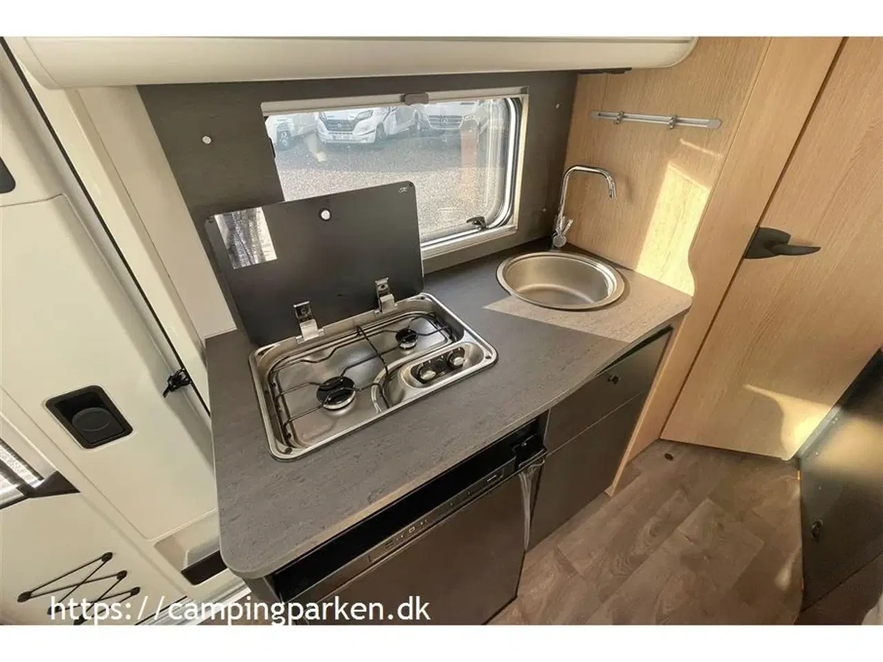 Billede 7 - 2025 - SunLight T 58   Super lækker, kort autocamper under 6 meter - kom nemt omkring!