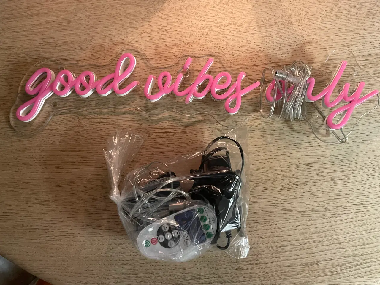 Billede 1 - Neon LED skilt