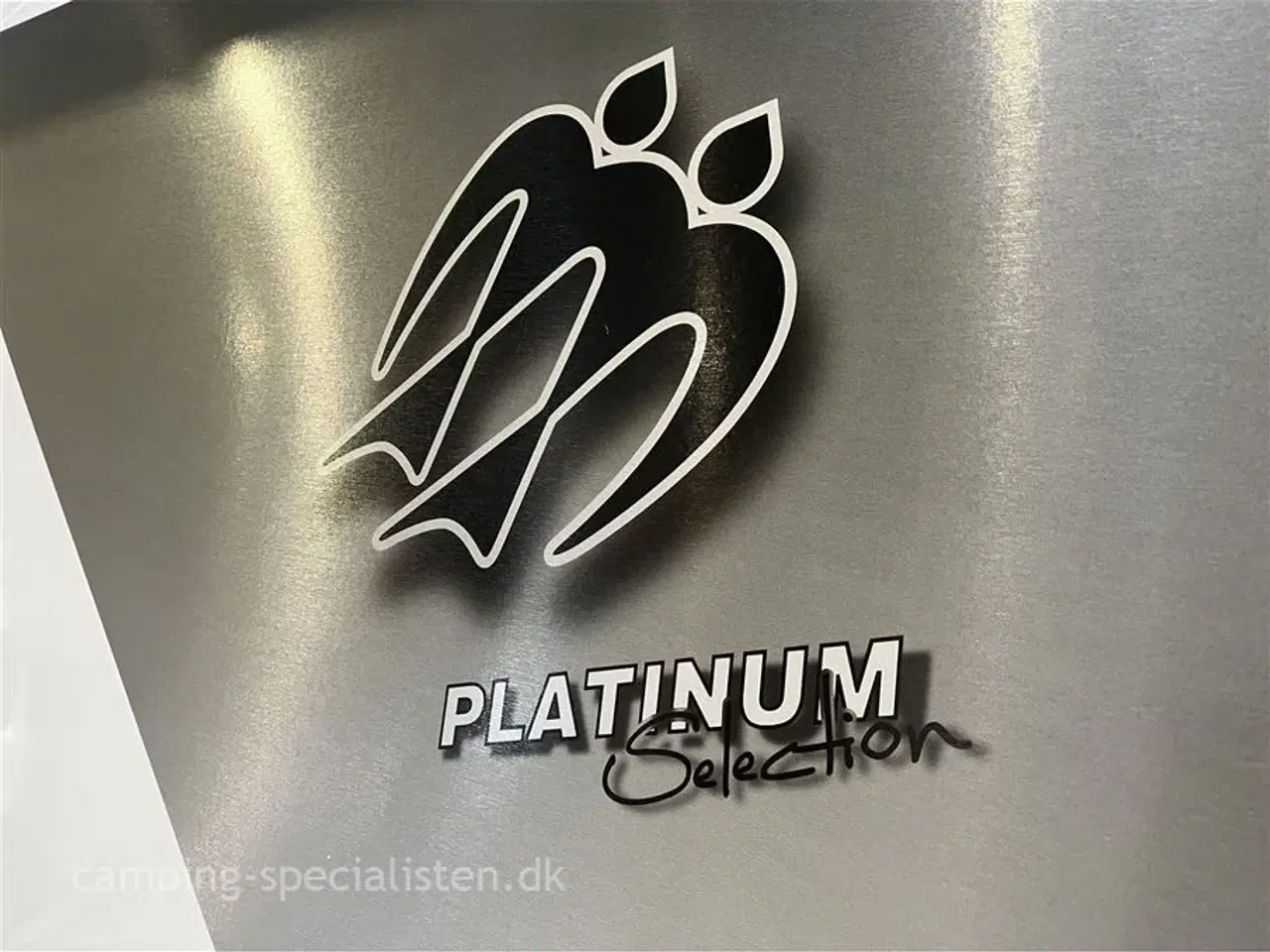 Billede 20 - 2025 - Knaus L!VE TI 700 MEG Platinum Selection   NYHED 2025! Knaus LIVE TI 700 MEG Platinum Selection - Kan ses nu hos Camping-Specialisten.dk