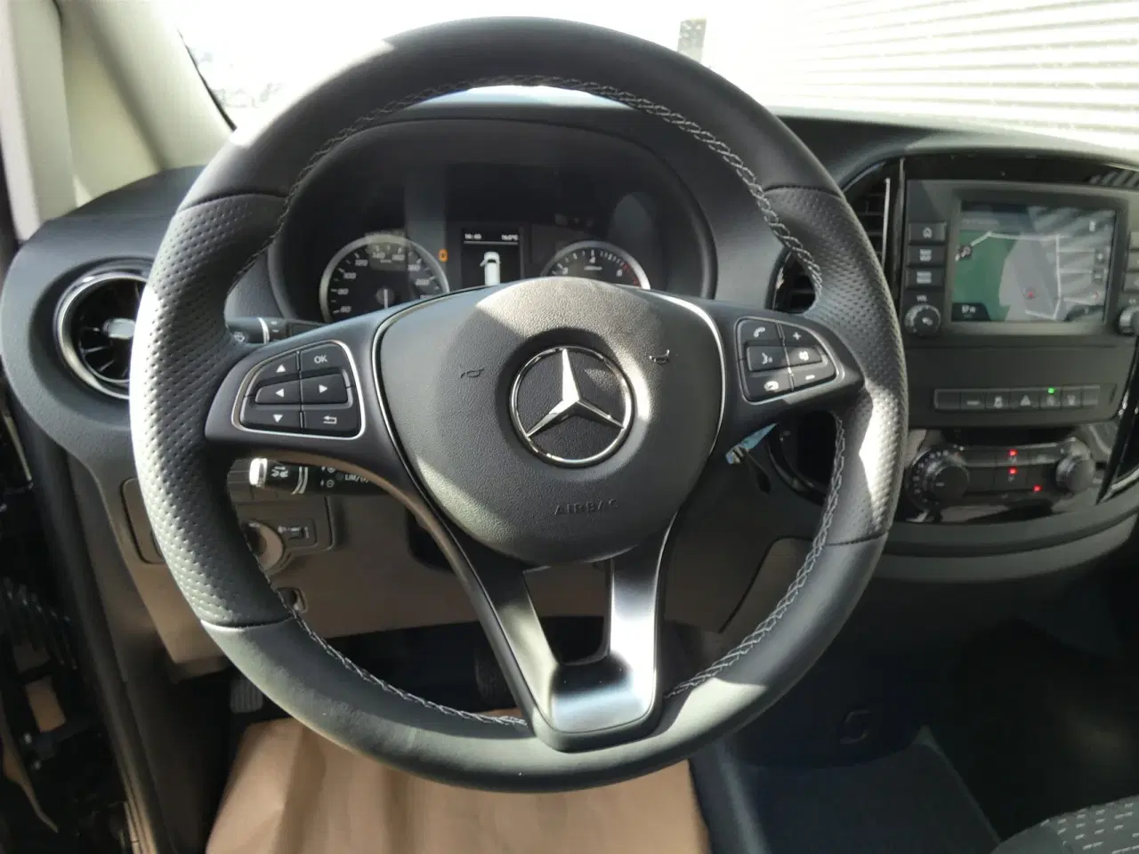 Billede 10 - Mercedes-Benz Vito 114 A2 2,0 CDI Pro 4Matic 9G-Tronic 136HK Van 9g Aut.