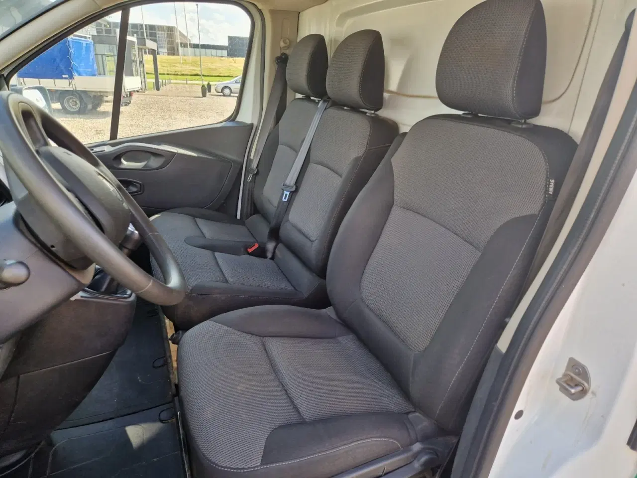 Billede 10 - Renault Trafic T29 2,0 dCi 145 L2H1