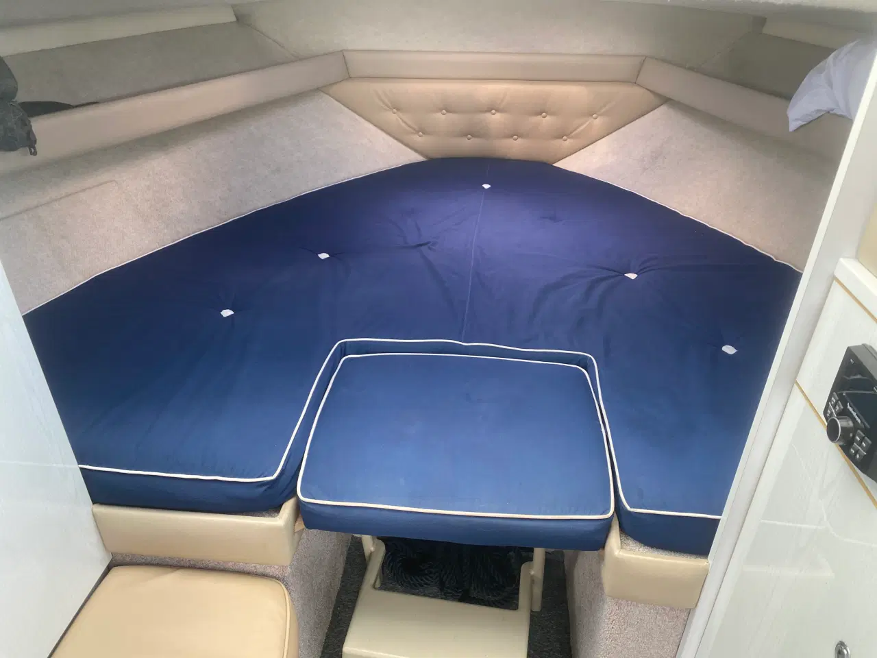 Billede 5 - Motorbåd Bayliner 2858