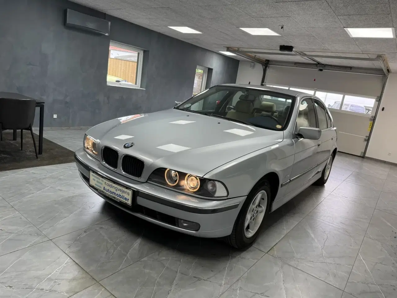 Billede 2 - BMW 523i 2,5 170HK Aut.