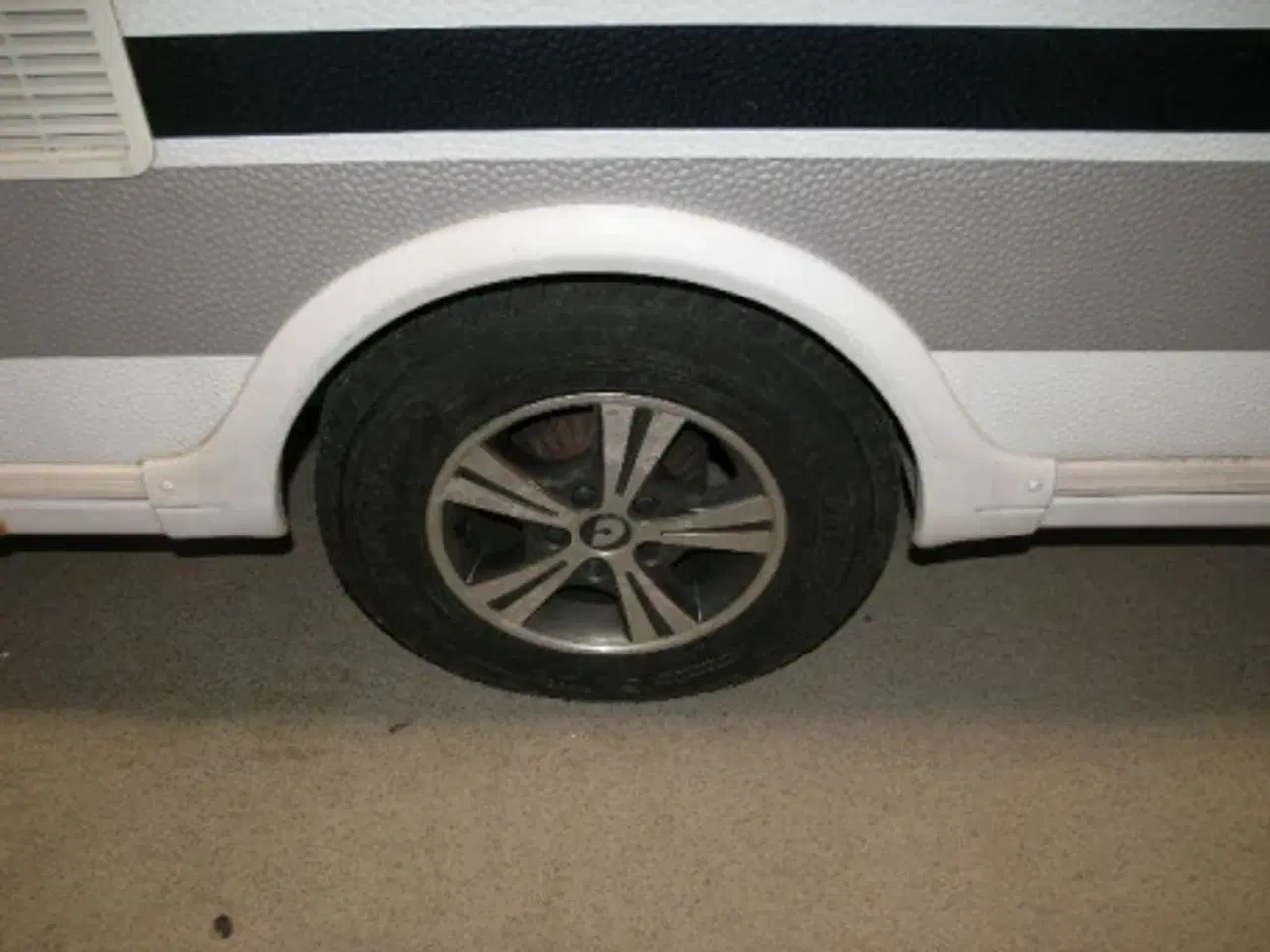 Billede 5 - Dethleffs Camper 450 DB