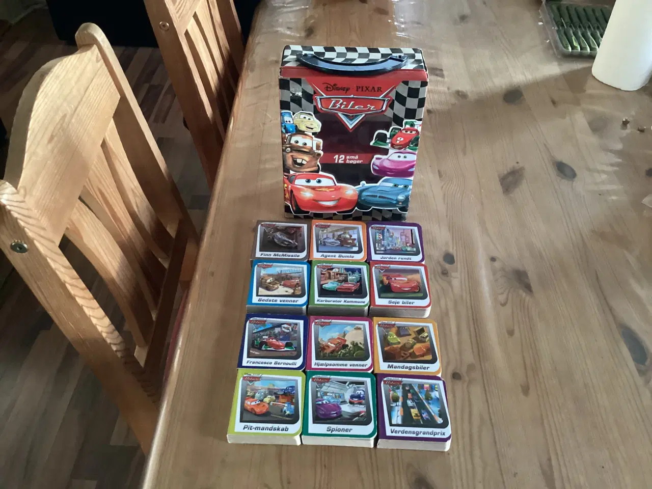 Billede 8 - Masser af Disney Cars.