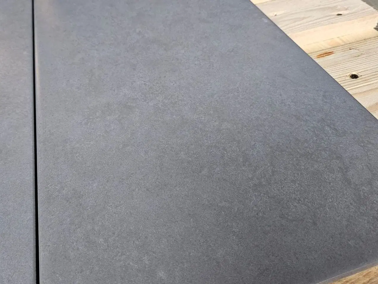 Billede 4 - Gulv- og vægklinke grå 30x60 cm