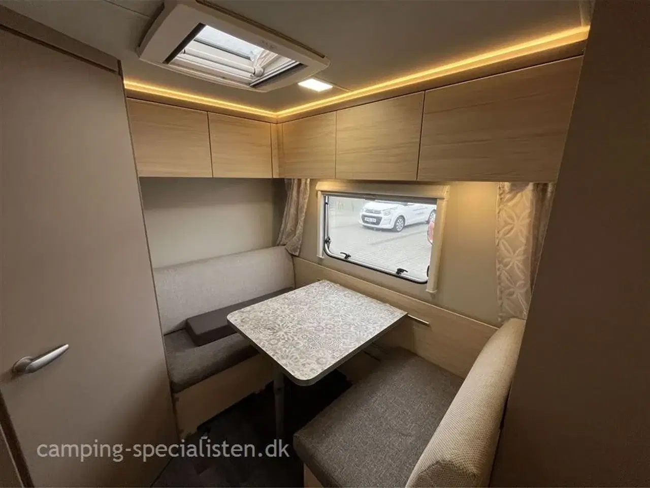 Billede 6 - 2022 - Weinsberg CaraCito 390 QD   Weinsberg CaraCito 390 QD 2022 - Kan ses nu hos Camping-Specialisten.dk