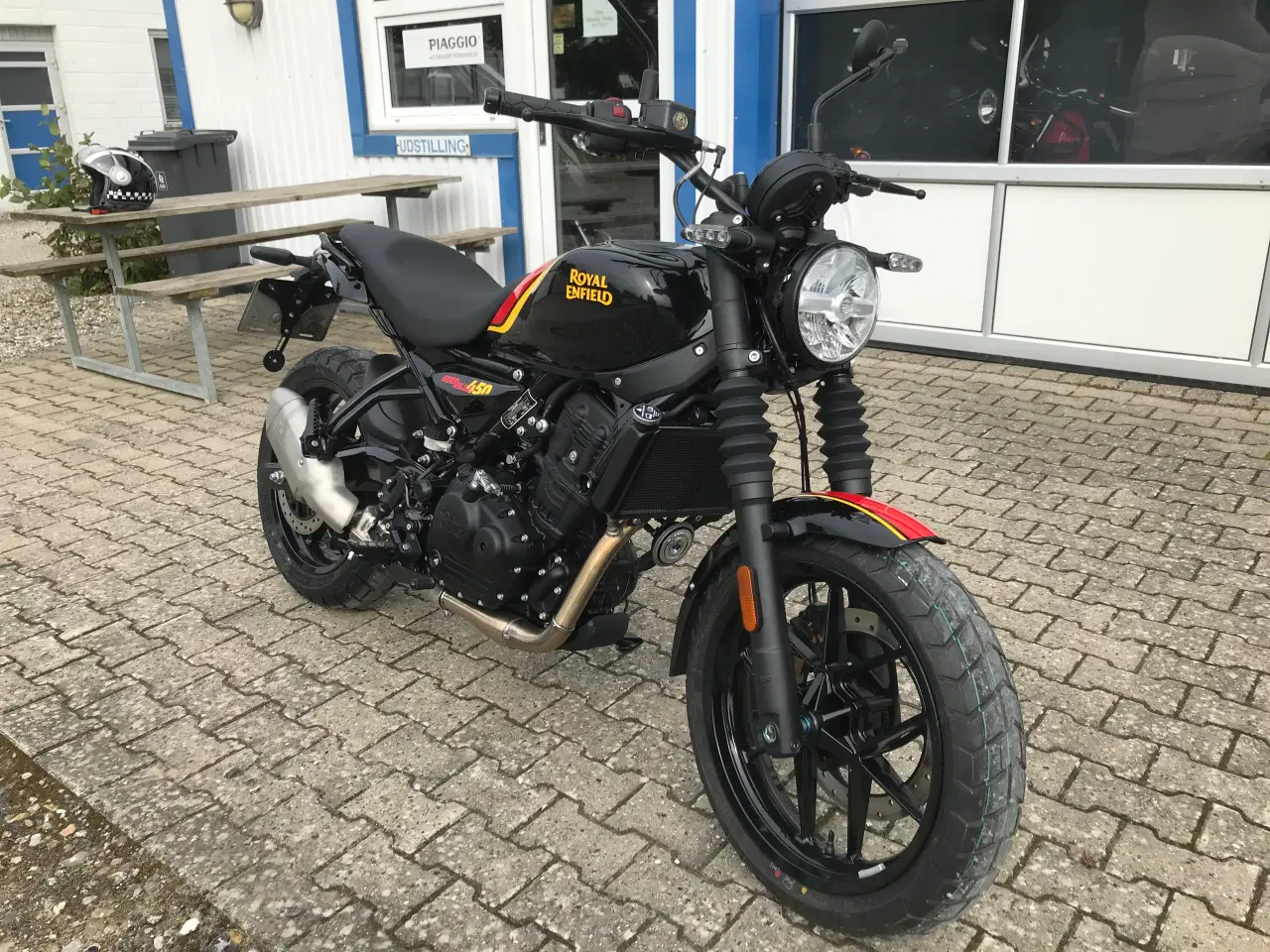 Billede 4 - Royald Enfield  GUERRILLA 450 Playa Black