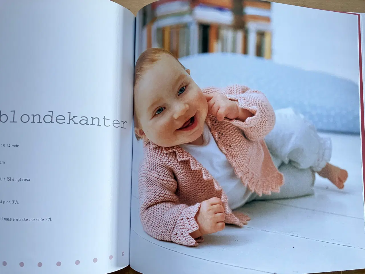 Billede 11 - Bogen Babystrik, af Debbie Bliss