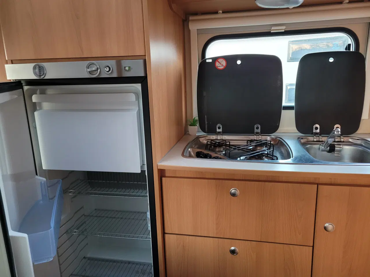 Billede 7 - 2012 Caravelair 486 køjevogn..DKs nok BILLIGSTE