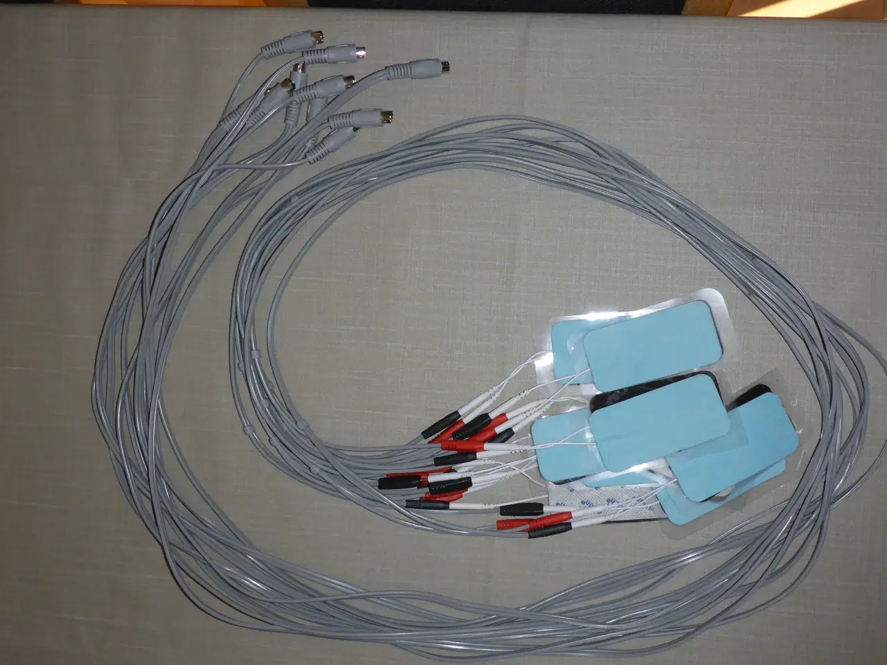 Billede 3 - Tens muskelstimulator MUSKELSTIMULERING - EMS