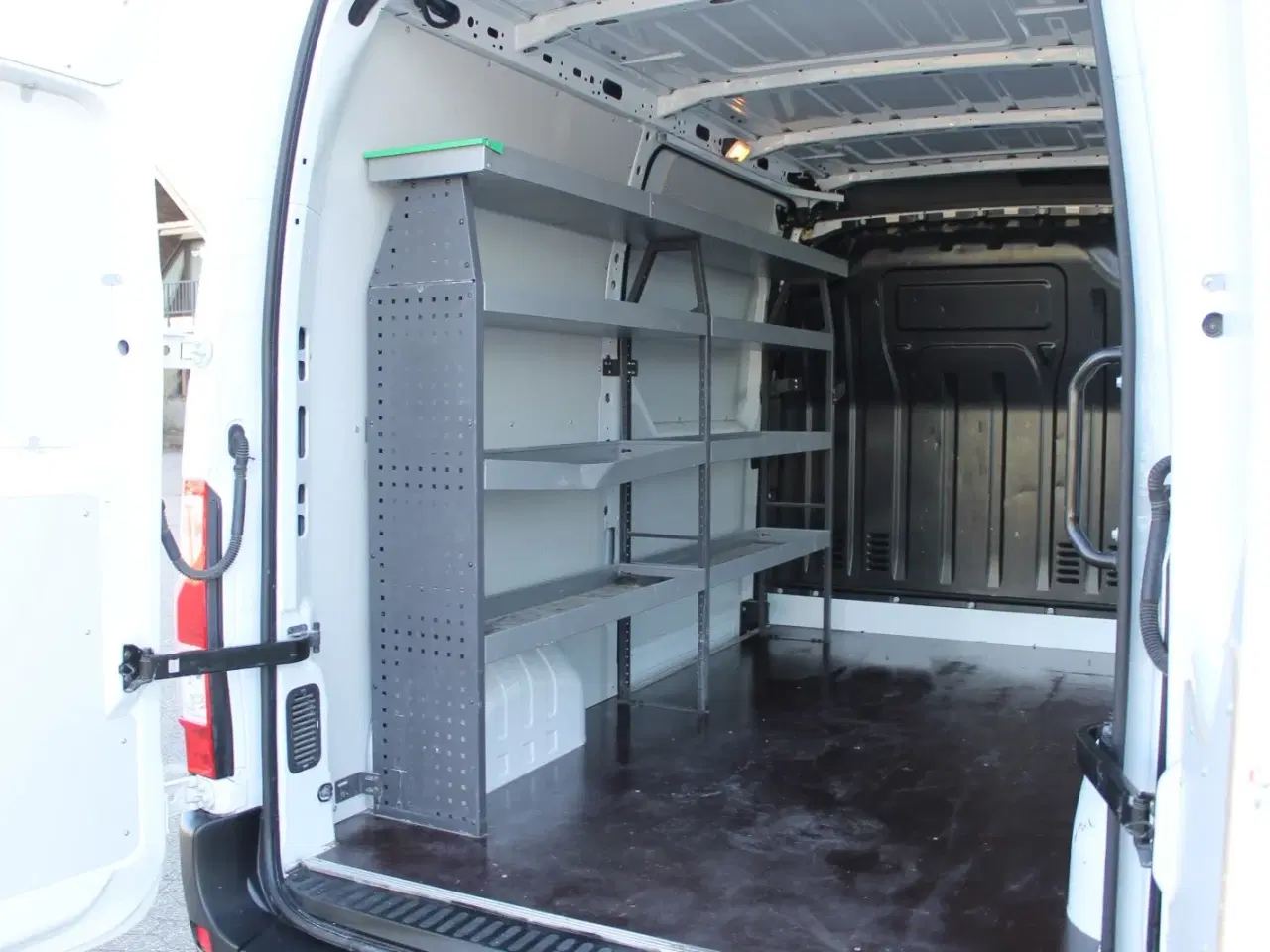 Billede 2 - Renault Master IV T33 2,3 dCi 150 L2H2 Kassevogn Tekno