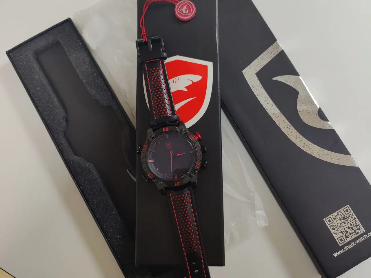 Billede 1 - Shark watch 