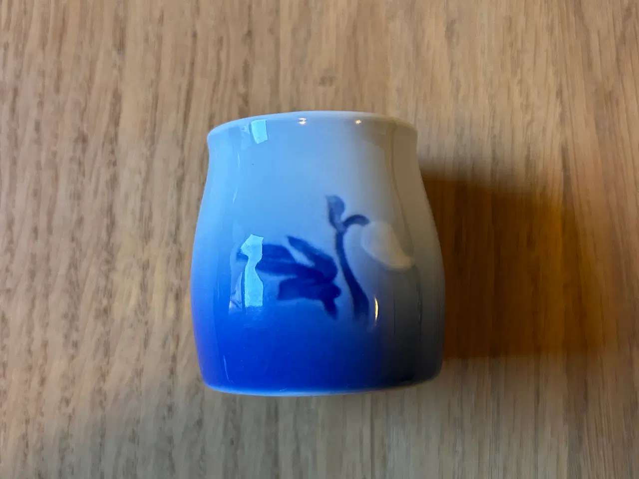 Billede 2 - Lille vase fra Bing & Grøndahl