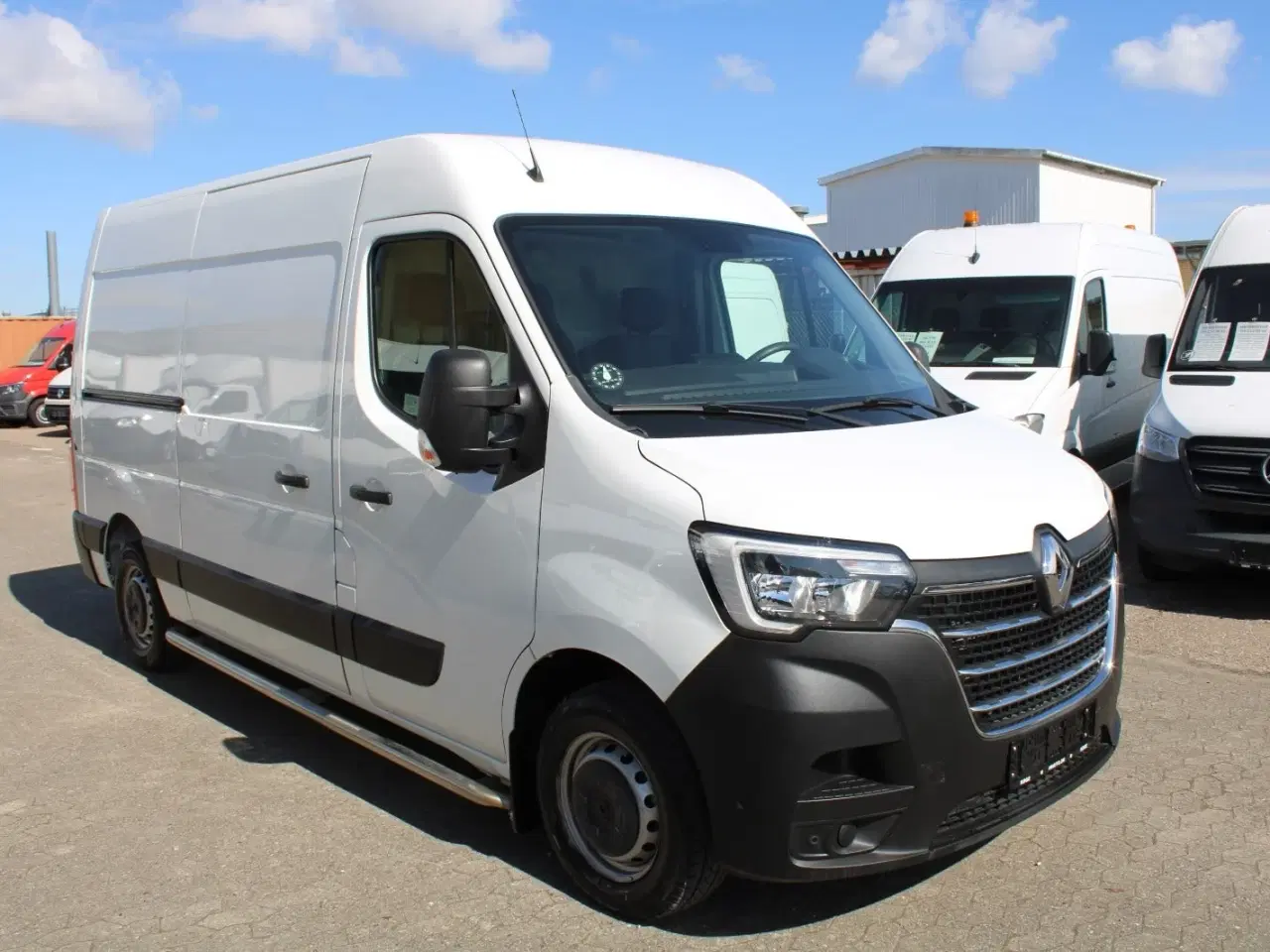 Billede 2 - Renault Master IV T33 2,3 dCi 135 L2H2 Kassevogn