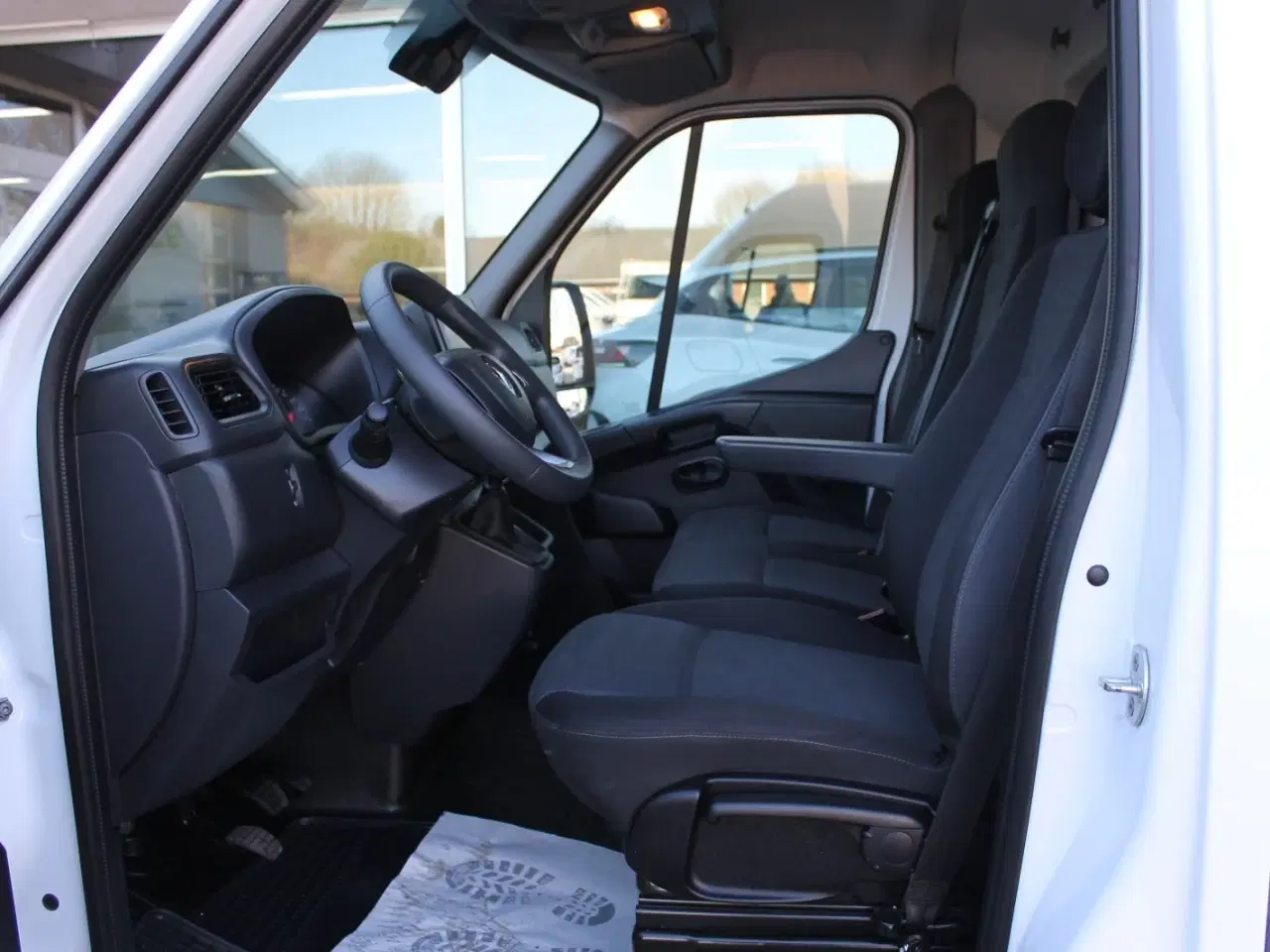 Billede 13 - Renault Master IV T33 2,3 dCi 150 L2H2 Kassevogn Tekno