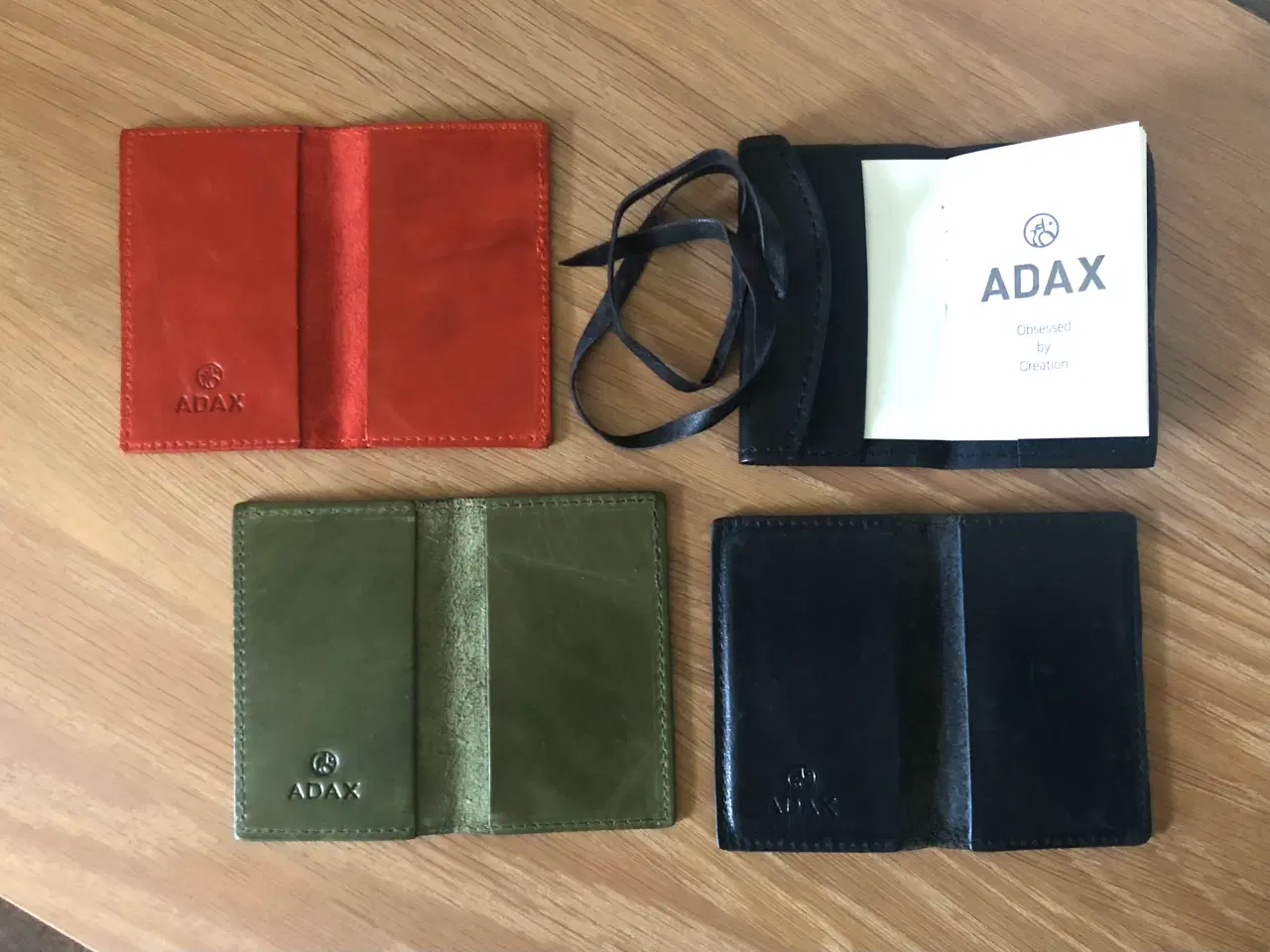 Billede 5 - Kortholdere fra Adax.