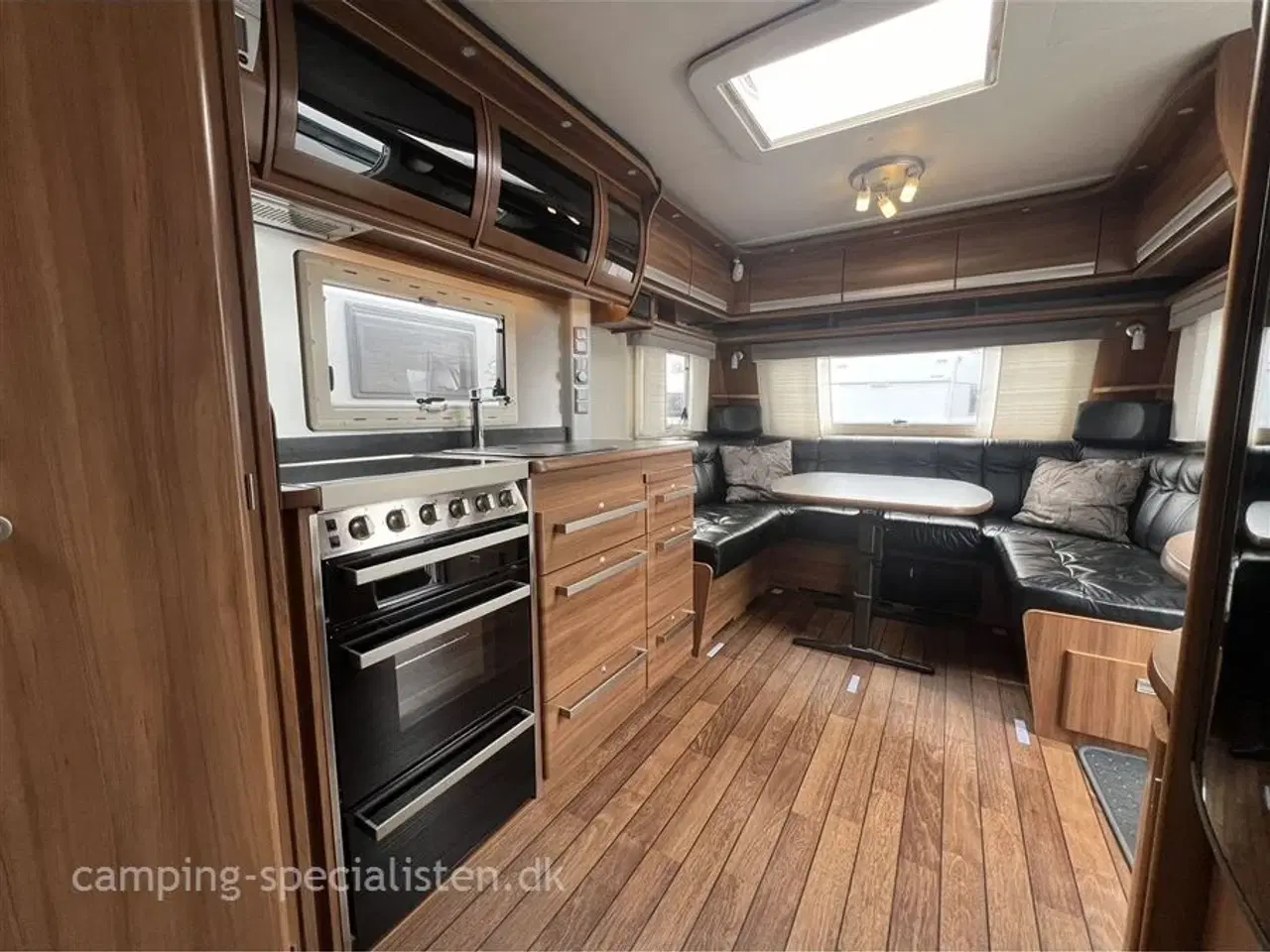 Billede 11 - 2014 - Cabby Caienna 620 F3   2014 Cabby Caienna 620 F3 - Dobbeltseng - se den nu hos Camping-Specialisten