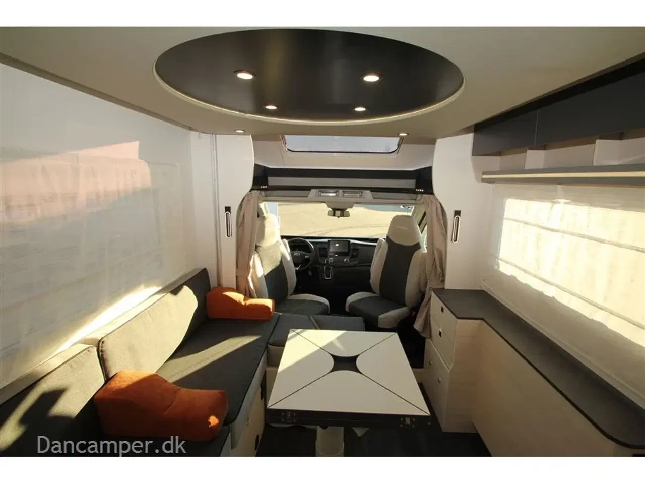 Billede 28 - 2023 - Chausson 660 Titanium ULTIMATE   Chausson 660 Titanium ULTIMATE - 170 HK og 6 trins automatgear. Designet vundet den Europæiske innovationspris.