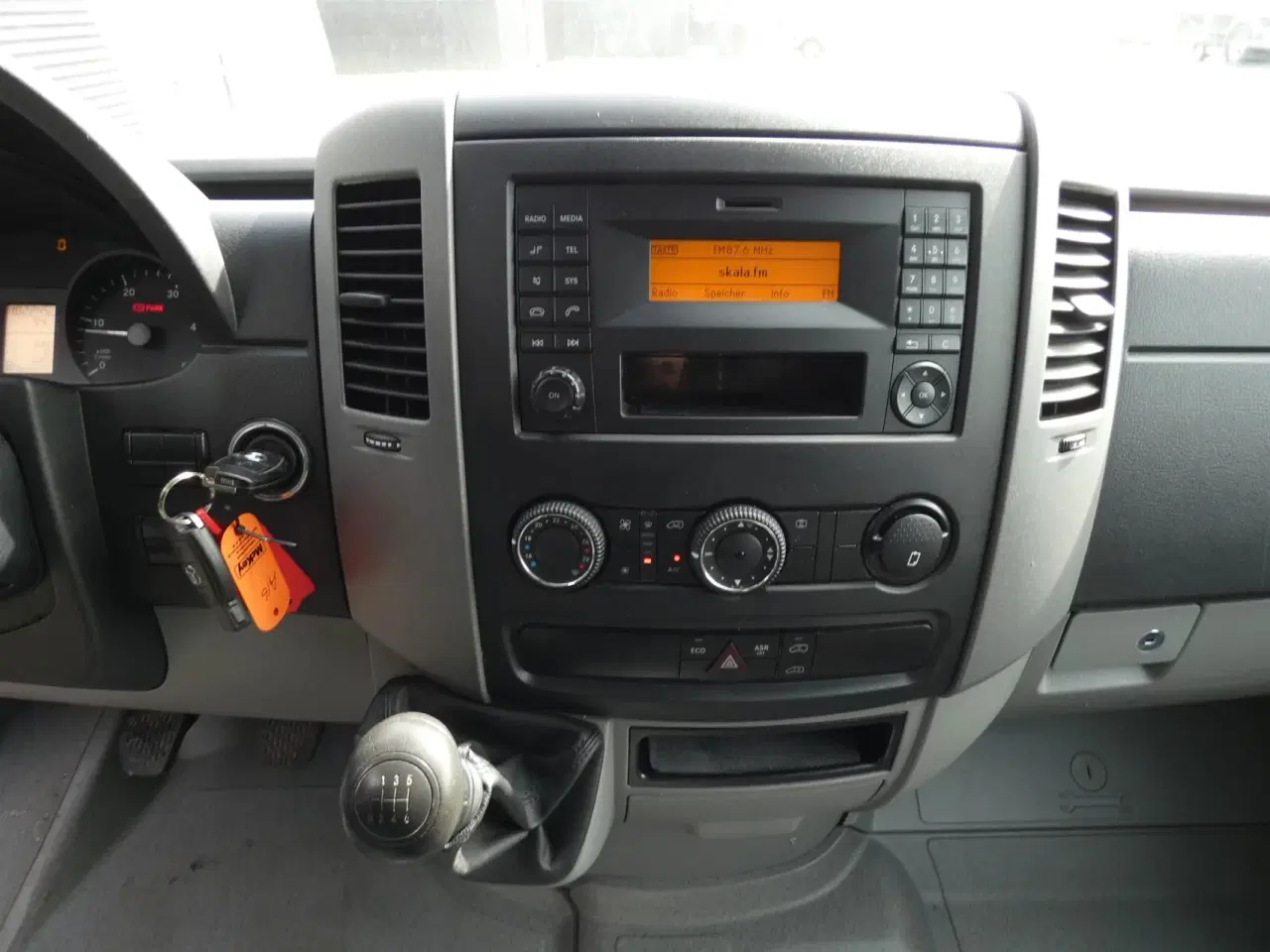 Billede 12 - Mercedes-Benz Sprinter 316 Glasbil 2,1 CDI R2 163HK Van Man.