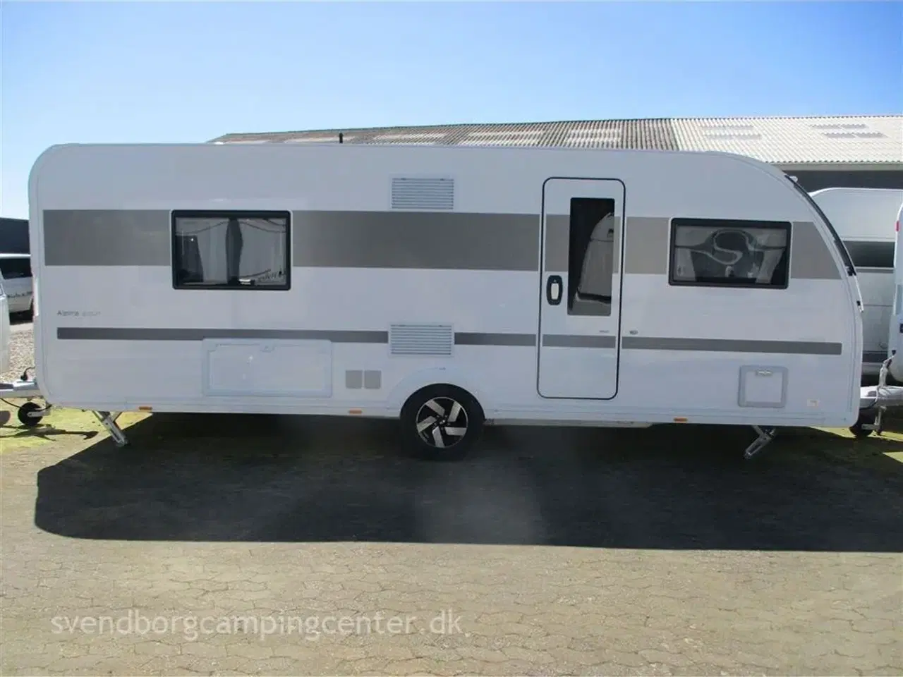Billede 2 - 2024 - Adria Alpina 613 UT   Alde centralvarme