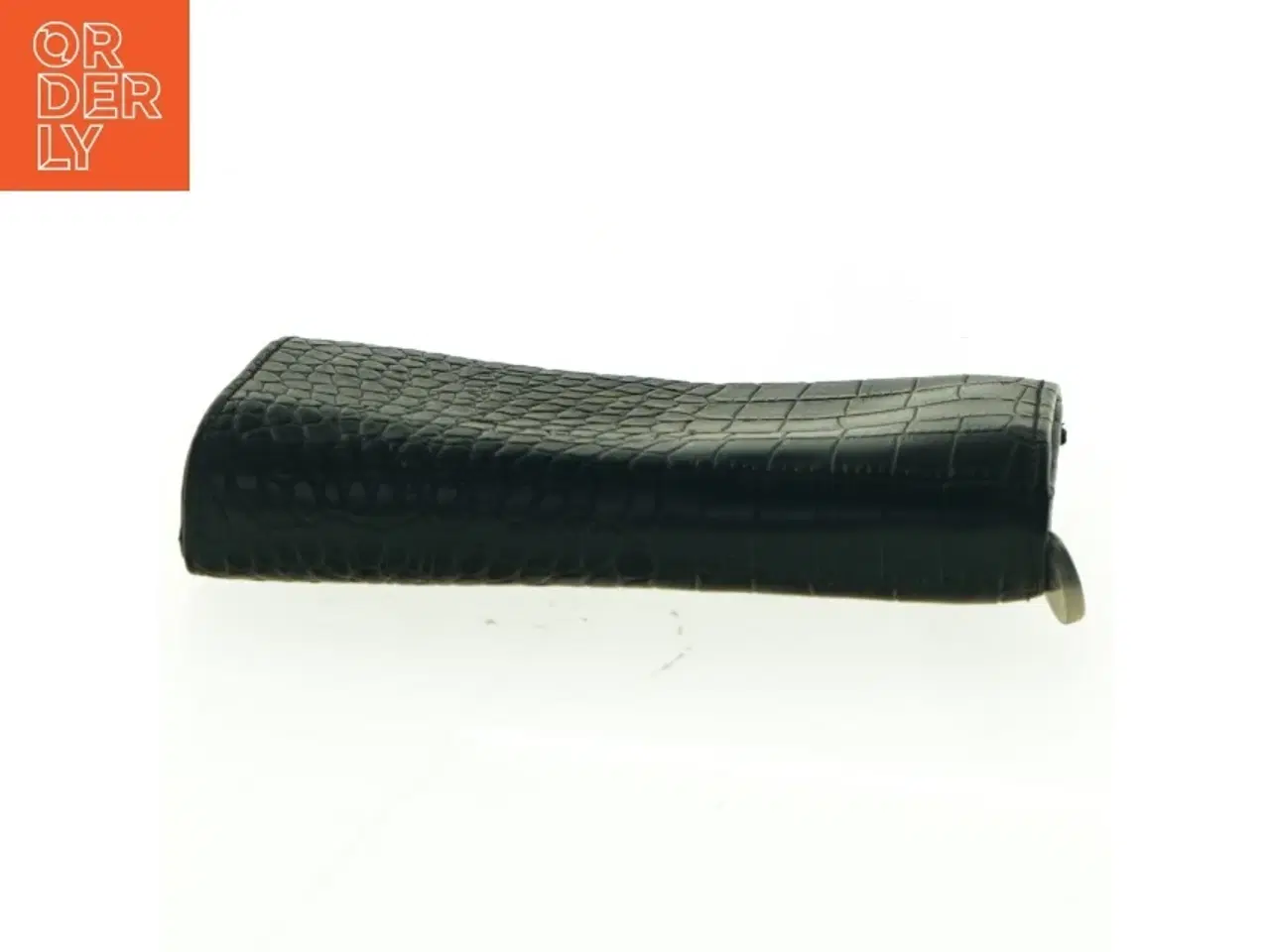 Billede 4 - Sort krokodillepræget damepung fra Ledermoda (str. 14 x 10 cm)
