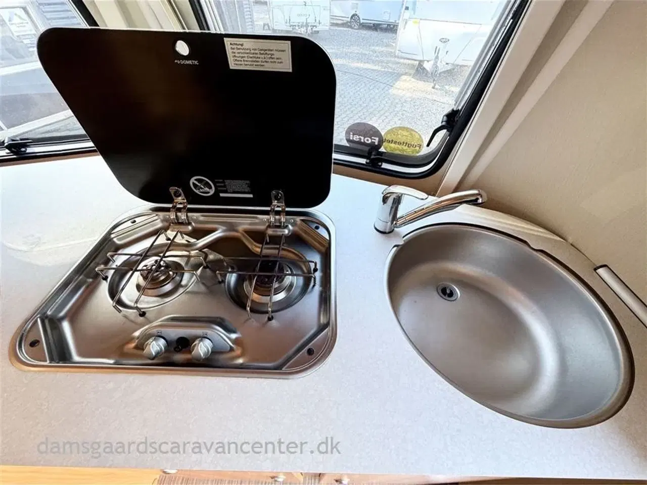 Billede 11 - 2018 - Hymer Eriba Familia 320   Enkeltsenge-Lamel-Mover-Telt