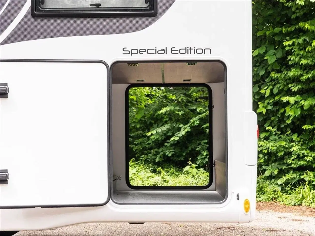 Billede 35 - 2024 - Benimar Tessoro 468 Special Edition   KAMPAGNE - SPAR: 45.000 KR.