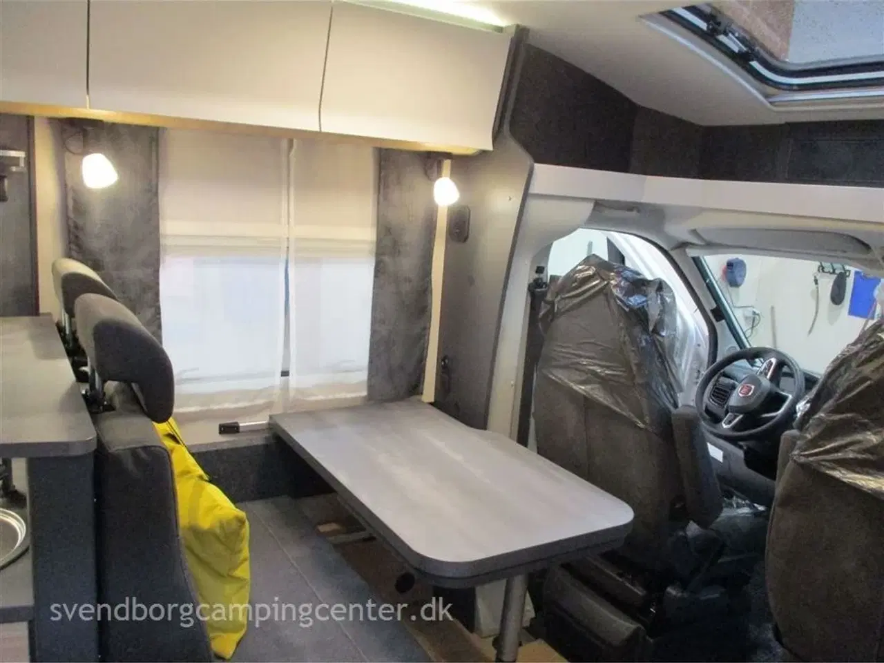Billede 5 - 2024 - Hobby Optima De Luxe T70 F aut.   Bemærk: Sidste chance får at få denne model på 3500 kg ( lille kørekort ) fremover er det 4400 kg  i totalvægt. Spar kr.58.198.-