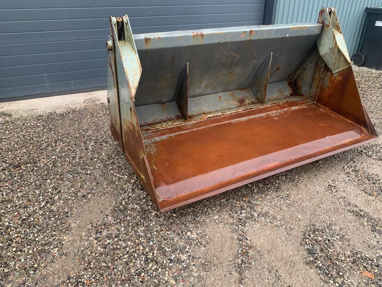 Billede 3 - 4-i1 skovl/kombiskovl med greb, 210cm.